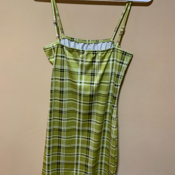 Forming fit - Picture 2 of 2